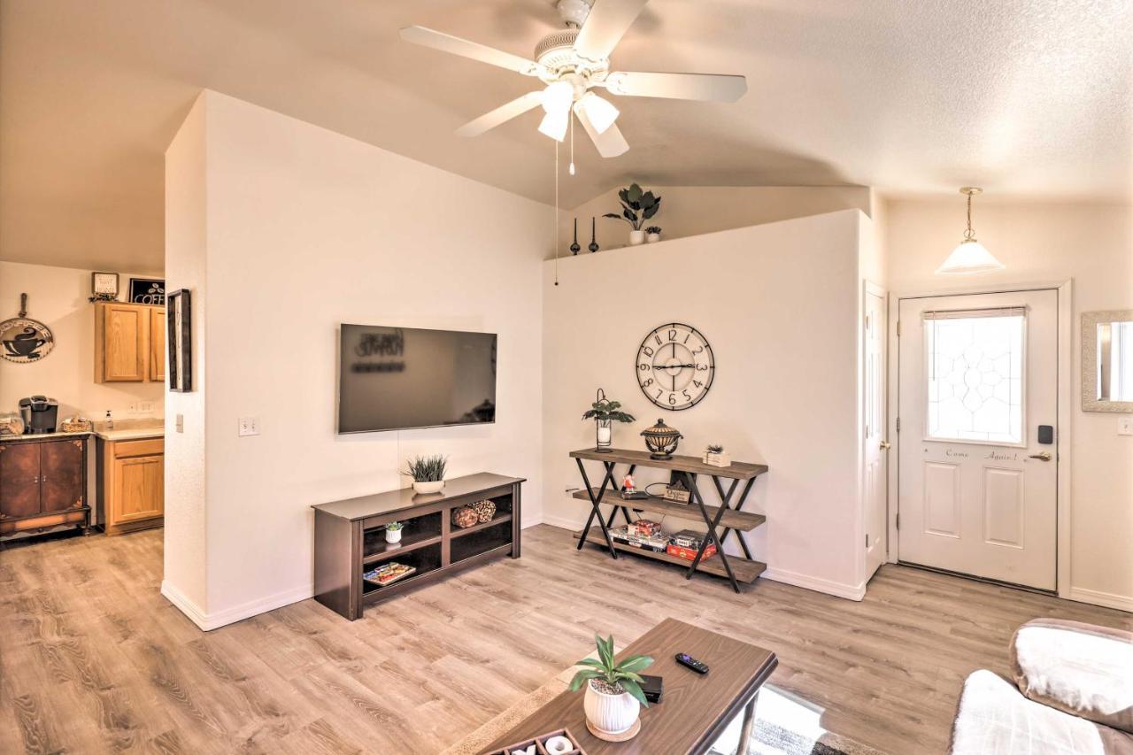 Kid-Friendly Kingman Home Near Parks And Dining Exterior foto